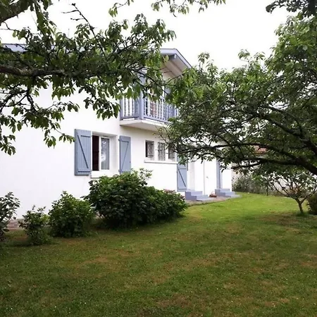 De Vacances Avec Jardin A